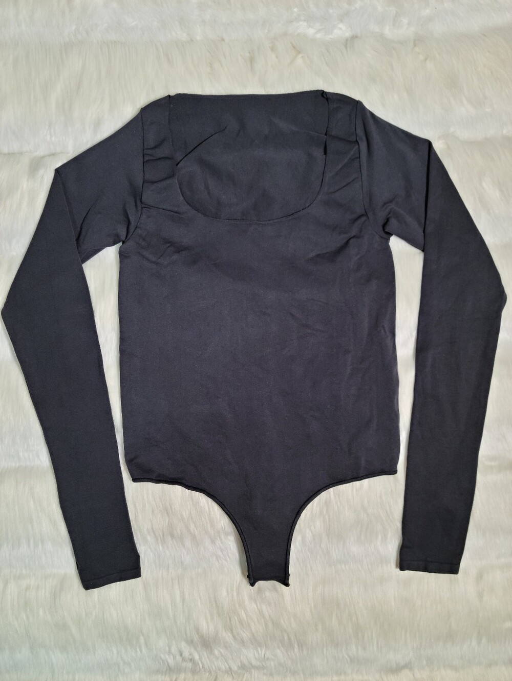 SKIMS Essentials Bodysuits Boatneck Long Sleeve Onyx Women Small/Medium NEW